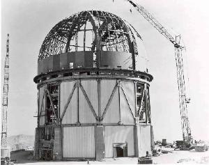 Construction of the Blanco telescope.