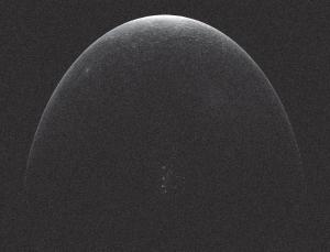 A radar map of Mercury showing pockets of ice (center).