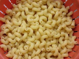 If space is noodle-shaped, gravity still might approximate an inverse-square relation.