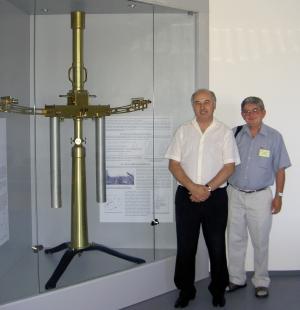 Robert DuBois, with an Eotvos apparatus.