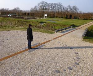 You can even be part of a sundial in the garden of the Herkenrode Abbey in Hasselt (Flanders in Belgium).